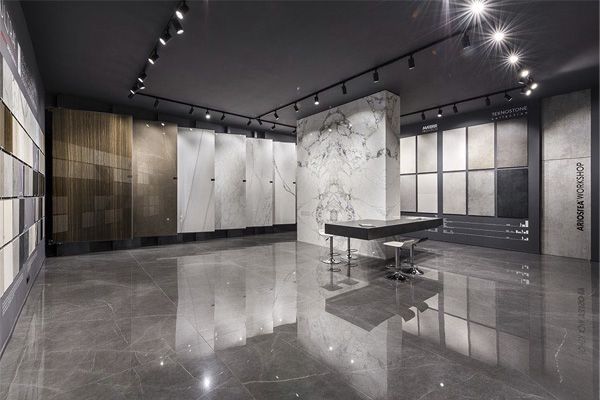 Showroom  Neapel