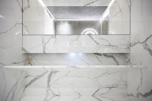 ULTRA Application Design - TOPS & BATHROOM