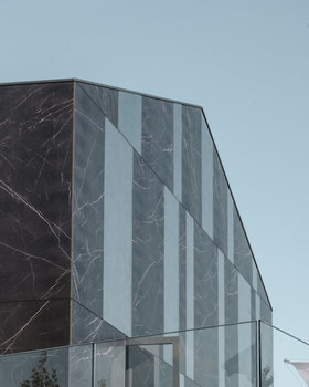 ULTRA Application Design - FLOOR & WALL STAIRS
