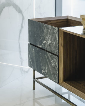 ULTRA Application Design - SHELVES & CONSOLE