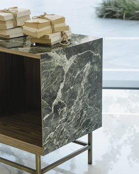 ULTRA Application Design - SHELVES & CONSOLE