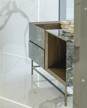 ULTRA Application Design - SHELVES & CONSOLE