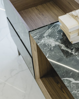 ULTRA Application Design - SHELVES & CONSOLE